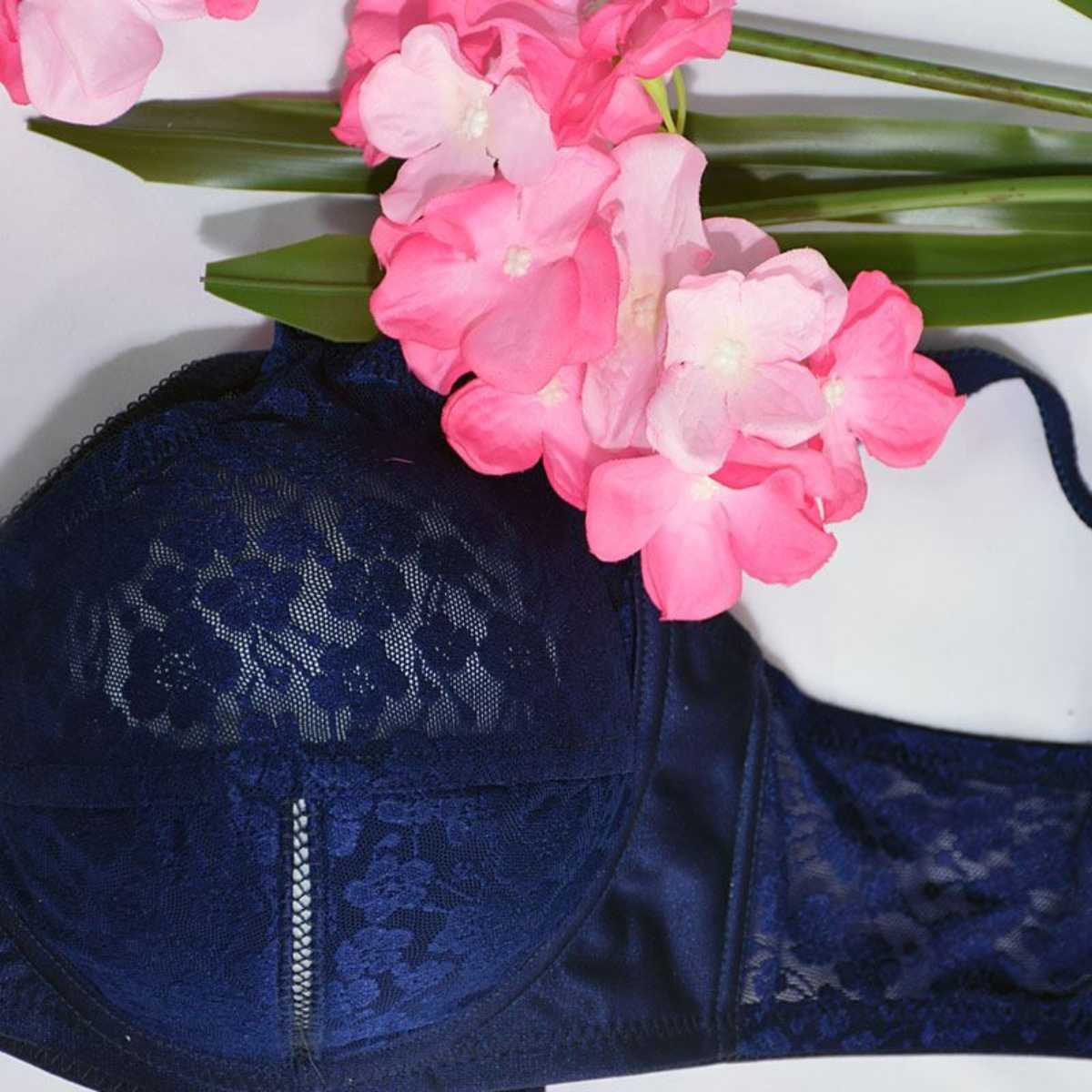 تصویر سوتین فنردار مادام