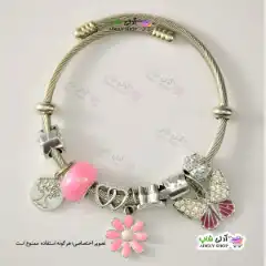 تصویر دستبند پاندورا طرح گل و پروانه